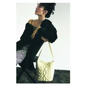 22 Sacs & accessoires en raphia