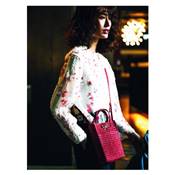 22 Sacs & accessoires en raphia