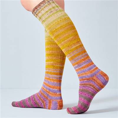 Kit chaussettes Uneek adulte URTH YARNS