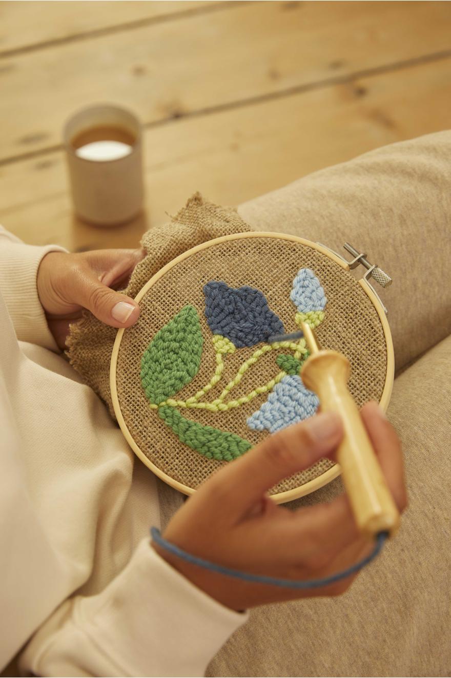 Kit Punch Needle Campanules rustiques DMC